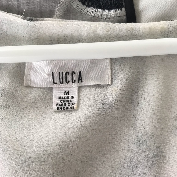 Adorable jumper! - Picture 2 of 3